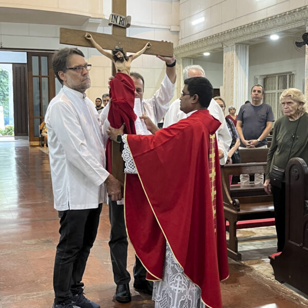 Celebração da Paixão de Cristo – Sexta-feira Santa